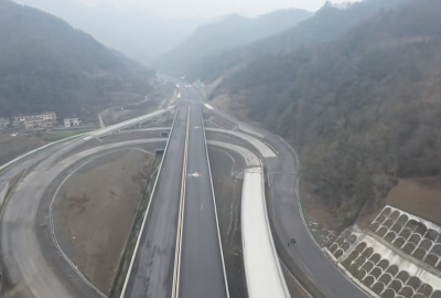 爐慈高速為沖刺年中通車！讓三峽到張家界快1.5小時(shí)以上